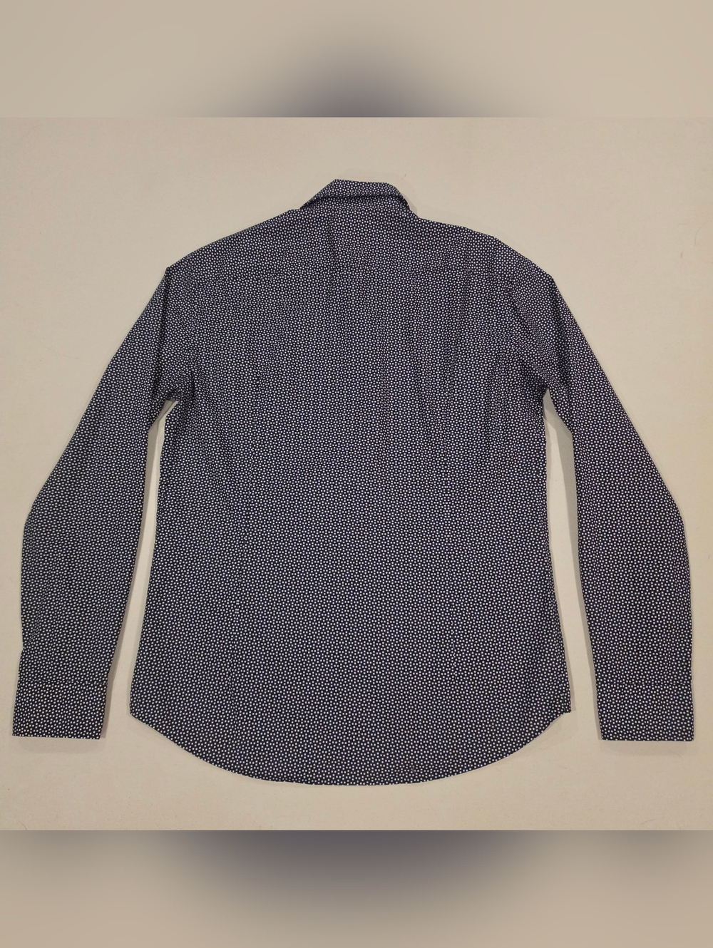 Hugo Boss Casual Slim Fit Button Down M - Picture 6 of 6